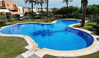 Los Almendros in Desconocida, Vera